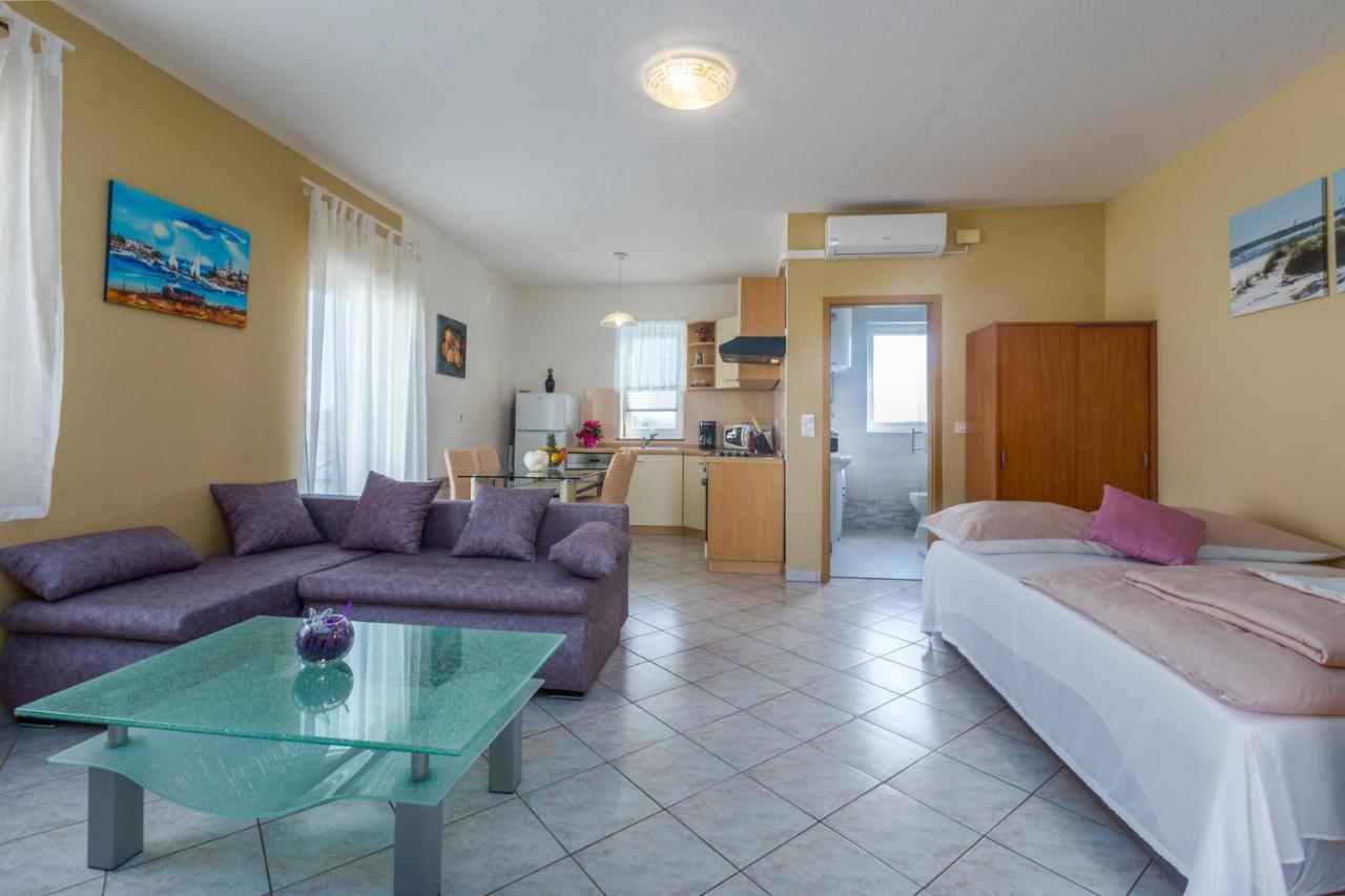 Ferienwohnung App Ruzica Finida Umag Exterior foto